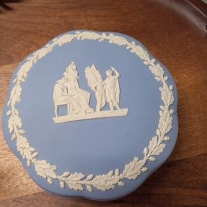 Vintage Wedgwood Blue Trinket Box 5"x2" Round Scallop Jasperware Ulysses Pattern